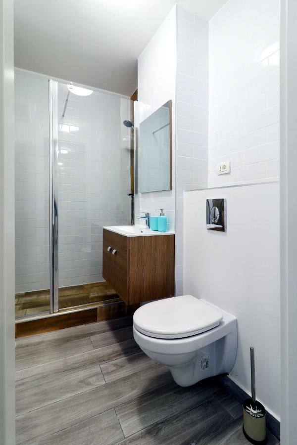 Luxury Olimpia Studio In Bucharest, With Netflix App Luaran gambar